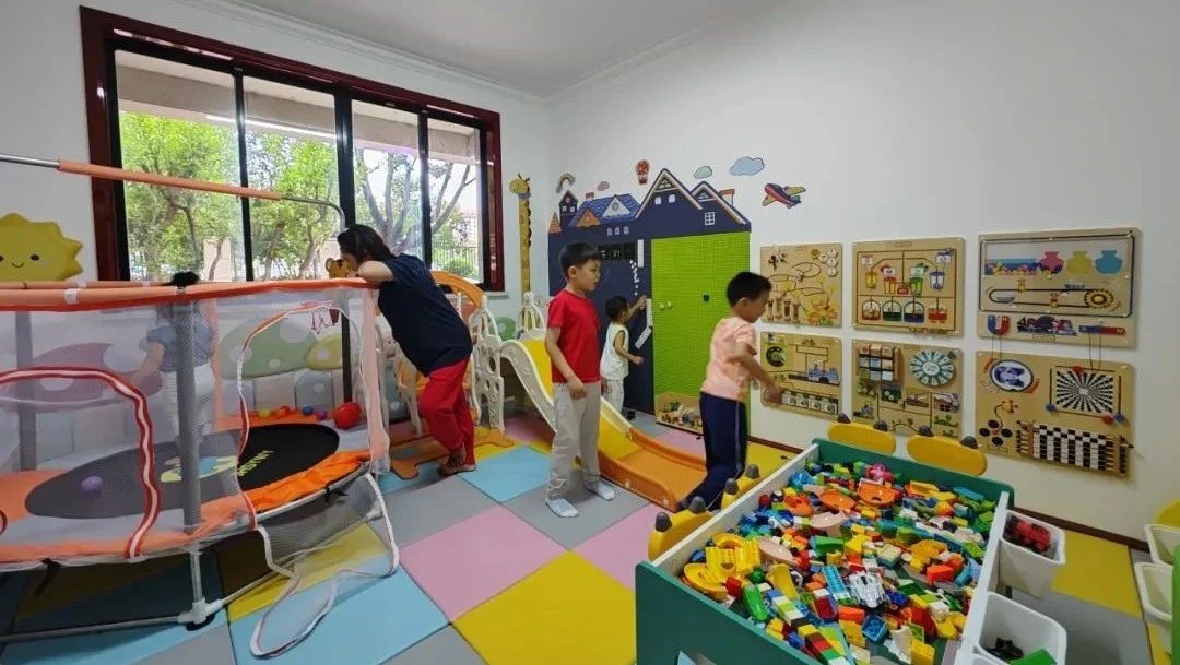 夏日遛娃好去处!长宁这个小区全新打造的"欢乐屋"开放啦